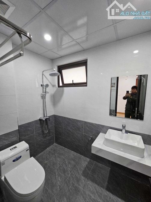 NHÀ MỚI 5 TẦNG KẺ TẠNH, PHƯỜNG GIANG BIÊN, LONG BIÊN – 30M2, 20M Ô TÔ TRÁNH, 5.8 TỶ - 5