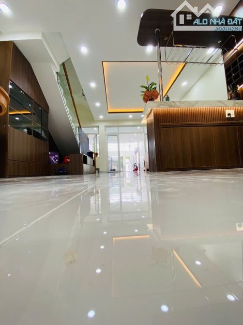 NHÀ TRƯƠNG VĂN THÀNH, 162M2 (6×27)M, 4 TẦNG MỚI, SÂN ĐỂ XE, ĐƯỜNG RỘNG 12M, CHỈ 14.5 TỶ. - 6