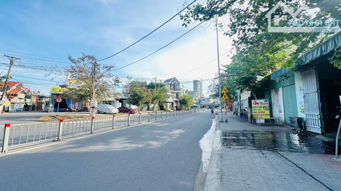 Đất mặt tiền kinh doanh gần BigC Go, phường Đông Hòa, TP Dĩ An. 15 tỷ - 6