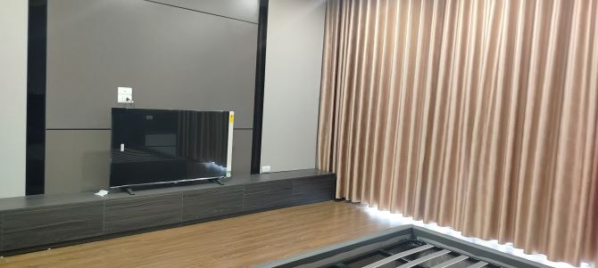 Nhà Ngọc Thụy: gara ô tô, thang máy, full nội thất - 6