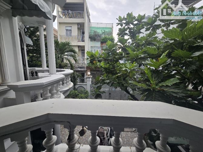 BÁN GẤP BIỆT THỰ NGANG KHỦNG 14M – SÂN VƯỜN RỘNG – TRUNG TÂM Q7 – SỔ HỒNG RIÊNG – GIÁ TỐT - 6