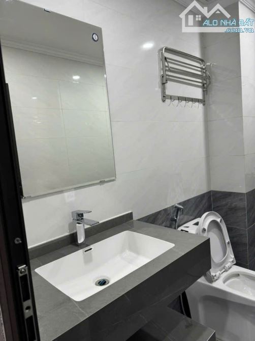 BÁN NHÀ MINH KHAI, BẮC TỪ LIÊM – 6 TẦNG – THANG MÁY – FULL NỘI THẤT XỊN SÒ - S= 38M2 - GIÁ - 6