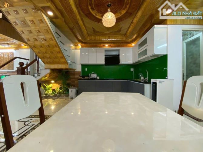 Bán nhà Gò Vấp, 5tầng gần 64m2, nội thất đẹp,Ngang 5m, Nguyễn Văn Khối, f9, 7,48tỷ - 6