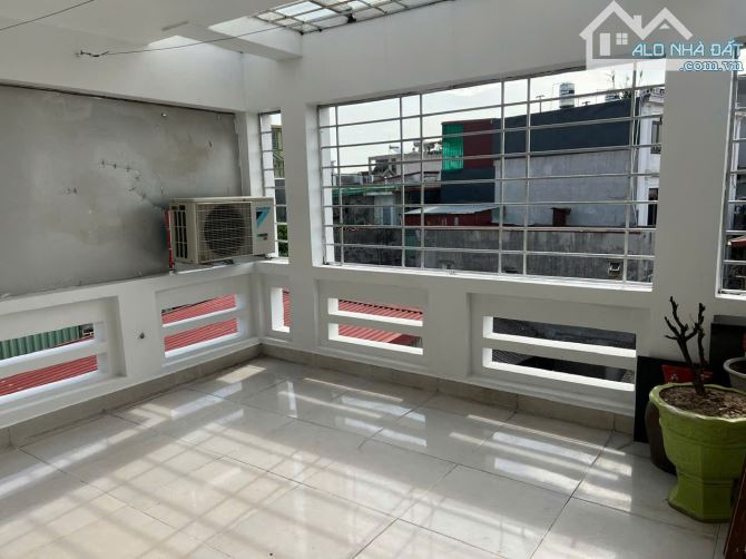 Nhà riêng Phố Đình Đông Sân Cổng và Sổ Riêng - 7