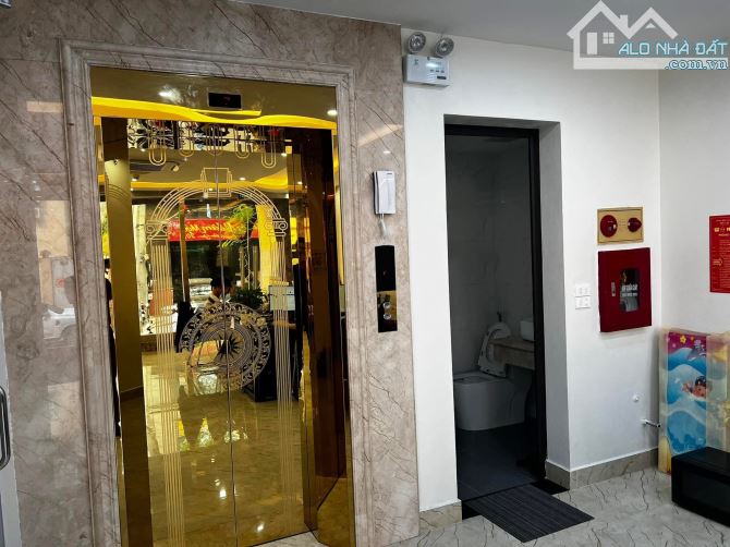 BÁN TOÀ VĂN PHÒNG MẶT PHỐ NGUỴ NHƯ KON TUM 70m2x9T THANG MÁY - MT 6m - 68 TỶ - KINH DOANH - 8