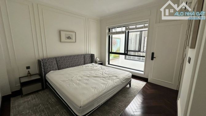 Bán Biệt Thự 3 Tầng Nguyễn Thành Ý Q.1 - 8,1 x17m Cn 135m2 Thiết kế Hiện Đại Đầy Tinh Tế - 9