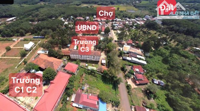 CẦN TIỀN BÁN RẺ LÔ ĐẤT 350M2 NGAY CHỢ TRƯỜNG ỦY BAN DÂN CƯ SẦM UẤT 245TR