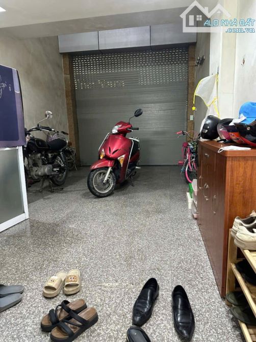 NHÀ RIÊNG TRUNG VĂN – Ô TÔ LÔ GÓC – KINH DOANH- 47M – 5 TẦNG – MT 14M – GIÁ 13,3 TỶ