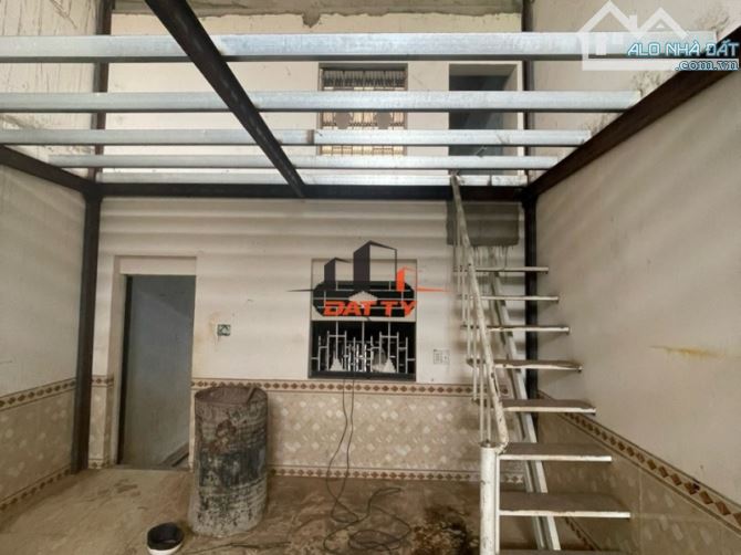 NHÀ HẺM 35 NGUYỄN VĂN LINH, P TÂN AN. 4.4X23, 2.4 TỶ