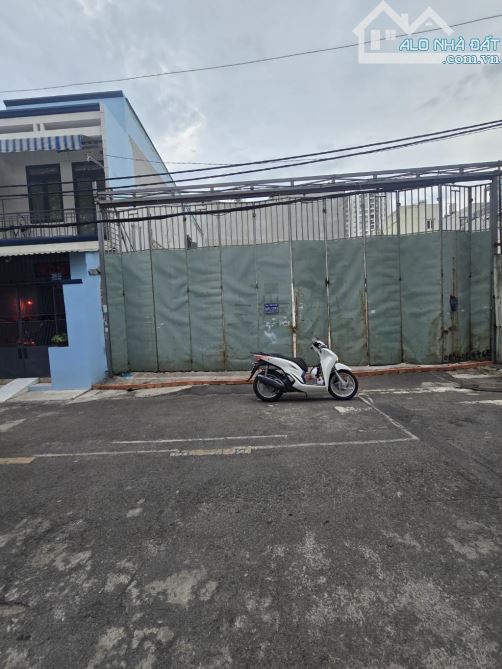 BÁN ĐẤT - TÔ HIỆU - HÒA BÌNH - TÂN PHÚ - 7 X 17M - 119M2 - GPXD 4 TẤM - NHỈNH 11 TỈ