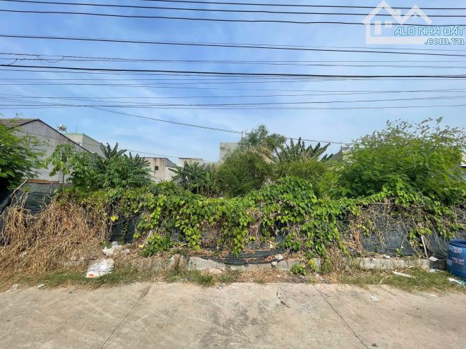 Bán Đất Hẻm 1 Sẹc Xe Hơi Chợ Đoàn Thị Kia , Dĩ An , Bình Dương