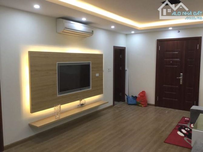 Cho thuê căn hộ Eurowindow Multi Complex Trần Duy Hưng, 2PN, full đồ, giá 15 tr/th
