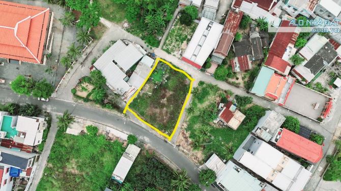 BÁN  ĐẤT XÓM ĐỒNG - NGŨ HÀNH SƠN 3 MT VỊ TRÍ SÁT SÔNG - DT HƠN 400M