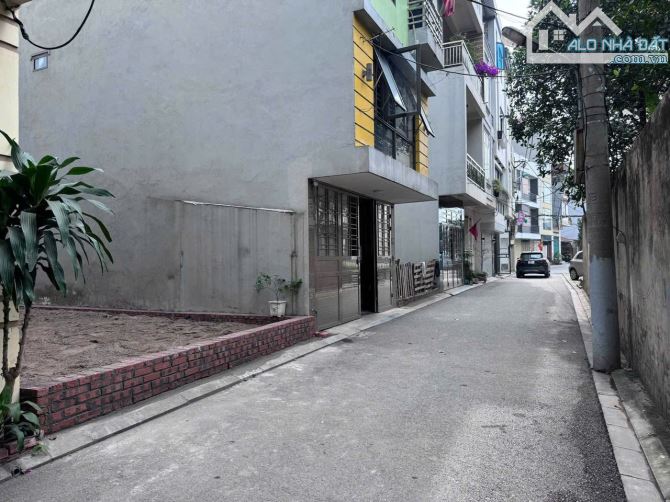 BÁN 55.4 M2, MT 4.48 M Z153 ĐÔNG ANH, PHÂN LÔ Ô TÔ, GẦN HỒ, GIÁ ĐẦU TƯ