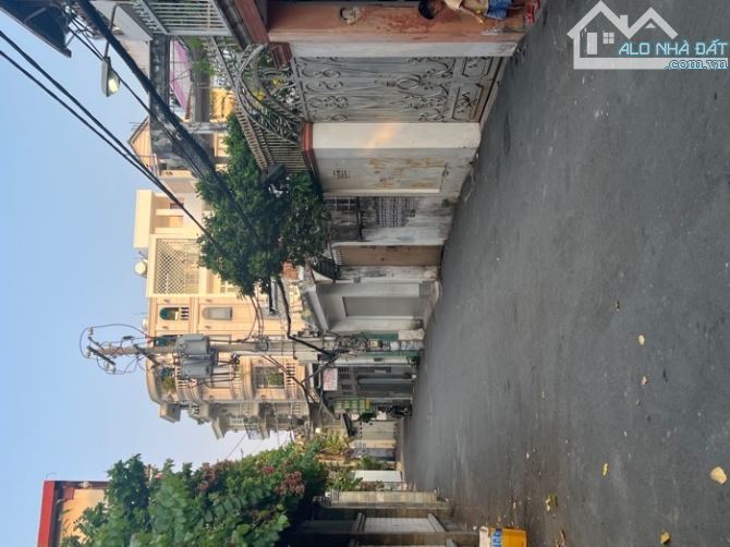 GPXD mới hầm + 6 tâng– NGUYỄN KIỆM – 650M² – THU NHẬP 60TR/THÁNG – GIÁ 80tr/m2