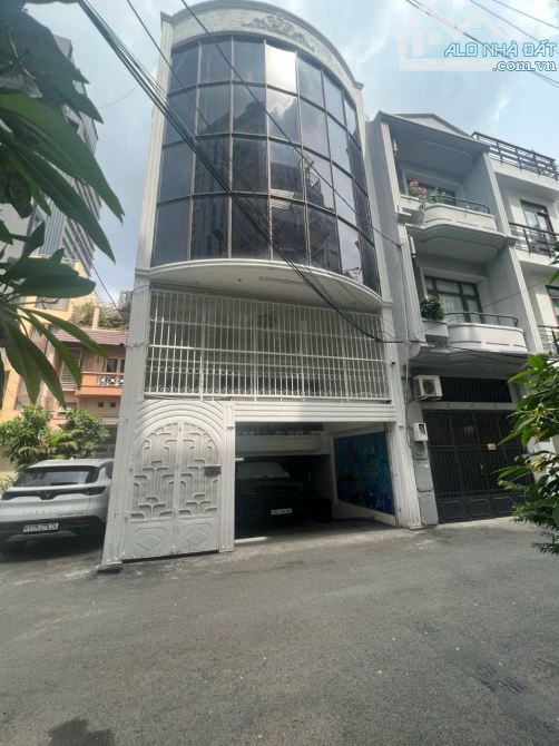Cần bán nhà 18Bis Nguyễn Thị Minh Khai, Phường Dakao, Quận 1