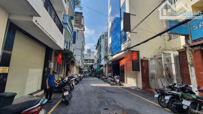 Tòa nhà hẻm 165 đường Nguyễn Thái Bình Q.1,DT: 8 x 25m , hầm 6 lầu ,giá 108 Tỷ