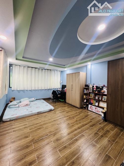 BÁN GẤP NHÀ HẺM XE TẢI HƯƠNG LỘ 2 ( 83m2 , 2 tầng ) Giá 5.3Tỷ thương lượng