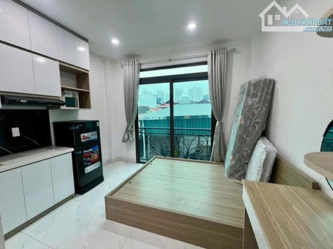 SIÊU GẦN PHỐ! CCMN TRUNG PHỤNG 65M² – 7 TẦNG – 15 PHÒNG KHÉP KÍN – DÒNG TIỀN 70 TRIỆU/TH