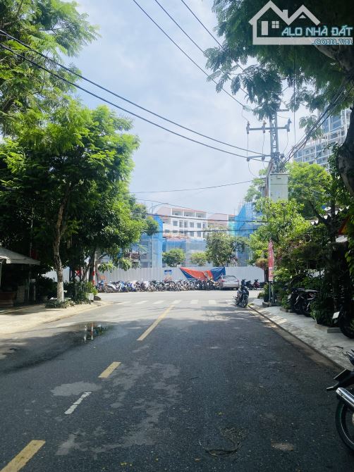 CHÍNH CHỦ CẦN BÁN 100m2 ĐẤT ĐƯỜNG HOÀI THANH - MỸ AN, SÁT LÊ VĂN HƯU. VỊ TRÍ KD CHỈ 9 TỶ.