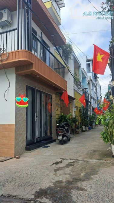 Nhà 2 tầng đường NGUYỄN VĂN QUÁ, p ĐHT, Q12, dt 32m2 (4mx8m) Hẻm 6m💰3,9Tỷ