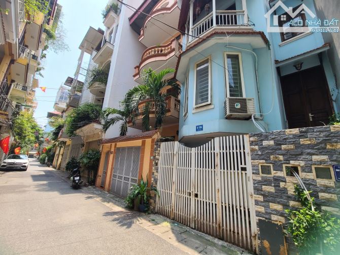 BÁN NHÀ PHÂN LÔ - Ô TÔ TRÁNH QUẬN HAI BÀ TRƯNG - 70M MT 5.4M - CHÀO GIÁ 21.5 TỶ CÓ TL.