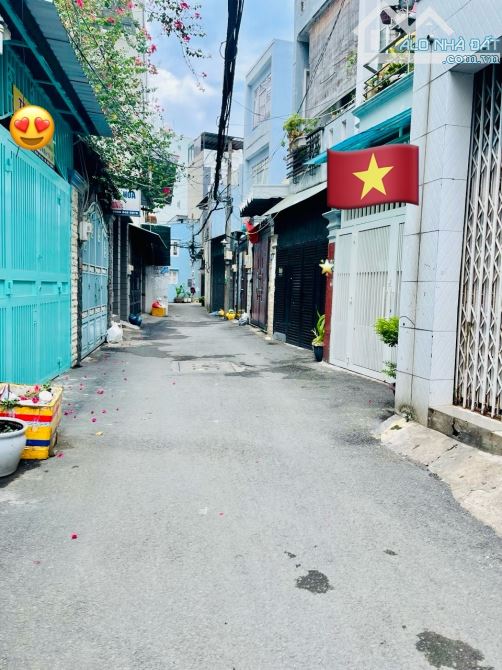 Bán nhà Phan Huy Ích Gò Vấp ngang 4.5m hẻm 5m thông chỉ 5 tỷ 9 xíu thương lượng