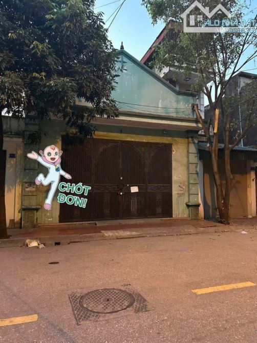 Cần bán đất tặng nhà mặt phố phường Bình Hàn Tp Hải Dương