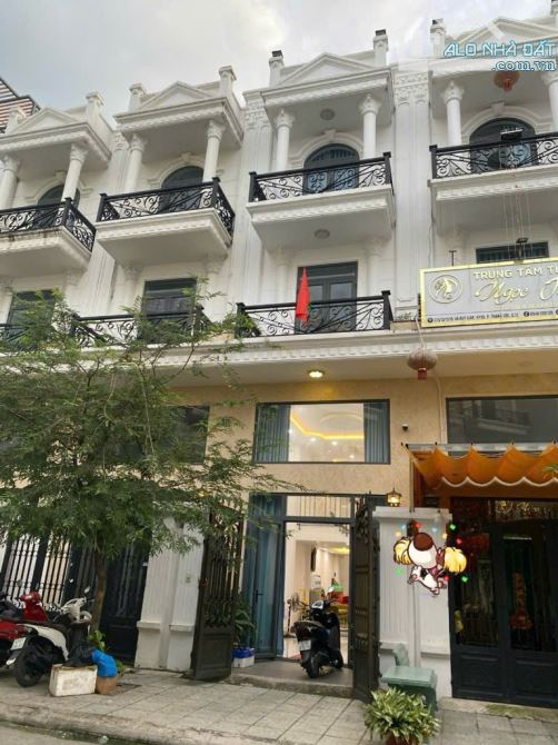 🔥Nhà 4 Tầng,KHU PHÂN LÔ ĐỒNG BỘ đường HÀ HUY GIÁP Phường THẠNH LỘC Quận 12.dt 60m💵7.2 tỷ