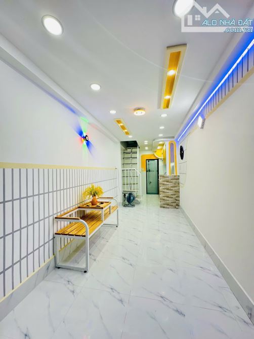 BÁN NHÀ 1 TRỆT 2 LẦU MỚI ĐẸP 100% - CÁCH 1 CĂN RA MT ĐƯỜNG HÀN HẢI NGUYÊN- Q11 - CHỈ 3.48