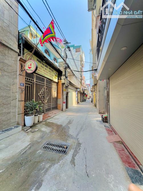 123M2 - 7 TẦNG THANG MÁY - Ô TÔ - NGÕ THÔNG BÀN CỜ - BÁN TÒA CCMN NGUYỄN KHÁNH TOÀN