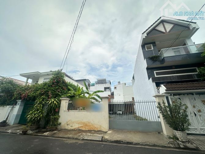 BÁN LÔ ĐẤT ĐƯỜNG LAM SƠN, ĐOẠN GẦN LÊ HỒNG PHONG, GIÁ 29 TỶ. Diện tích: 339,1m2 ngang 9,4m