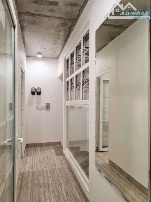 🌹HẺM XE HƠI THÔNG THOÁNG - NHÀ 4 TẦNG MỚI XÂY- 8 CHDV KHÉP KÍN NỘI THẤT CỰC XỊN - 11