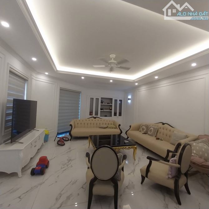 MẶT PHỐ YÊN LỘ - KĐT ĐÔ NGHĨA – 102M – 6 TẦNG – MT 28M – GIÁ 23,8 TỶ - THANG MÁY - 1