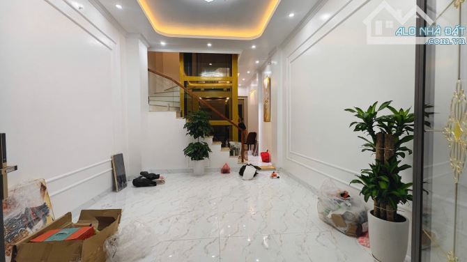 NHÀ MỸ ĐÌNH GẦN 50M2 SIÊU HIẾM, GẦN Ô TÔ QUA NHỈNH 7 TỶ, KHÔNG THỂ BỎ QUA - 1