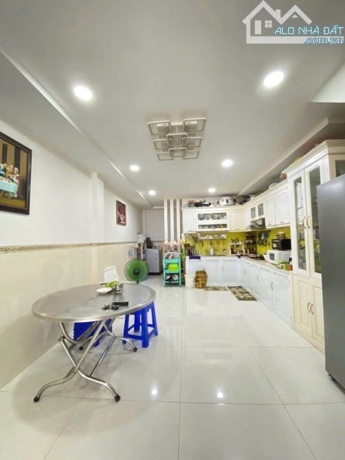 Cần bán nhà 1 trệt 1 lầu lửng gần kdc An Bình đường ô tô giá 2.9 tỷ - 1