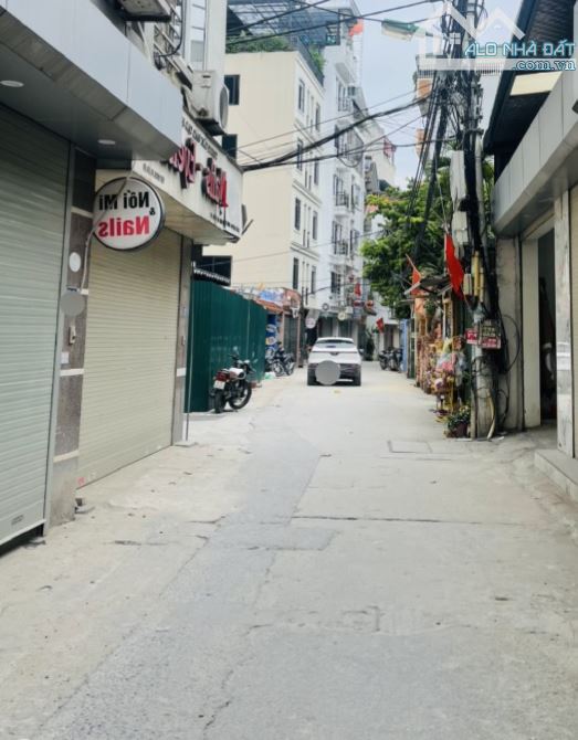 BÁN NHÀ CẤP 4-LÔ GÓC CỰC ĐẸP – XUÂN ĐỈNH – 60M² – Ô TÔ TRÁNH – KINH DOANH ĐỈNH! - 1