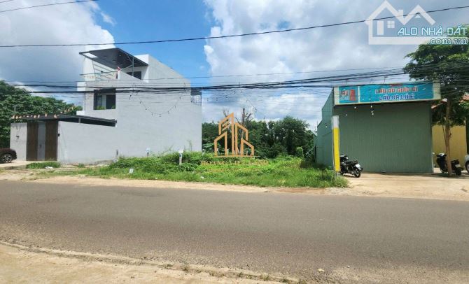 BÁN ĐẤT MẶT TIỀN ĐẦU ĐƯỜNG ĐỖ XUÂN HỢP. DT: 5x30M. GIÁ: 3 TỶ 790 TRIỆU - 1