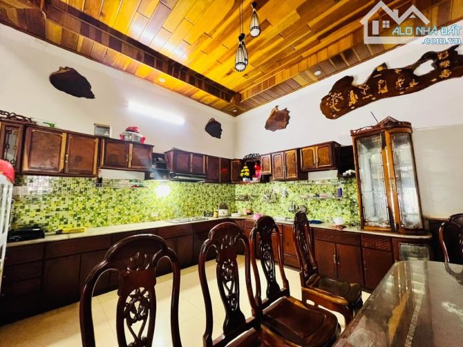 CĂN NHÀ KIÊN CỐ SÁT BÊN HÔNG TRƯỜNG TÂN LỢI: GIÁ 8,2 tỷ - 1