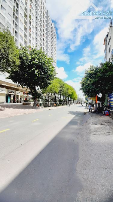 💥 NHÀ Q4 - 49M2 - 4 CHỖ ĐỖ CỬA - 4 TỶ 🚗 - 1