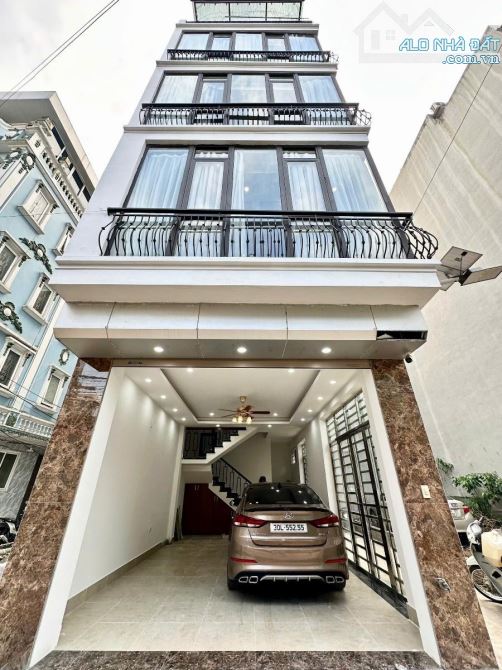 Nhà ĐẸP 2 mặt thoáng phố Bát Khối 51m x 5 tầng - MT 4,5m - 1