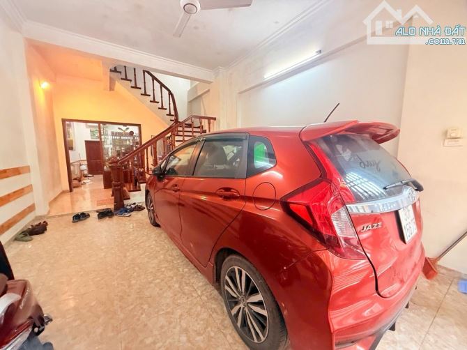 BÁN NHÀ 5T PHÂNLÔ 2THOÁNG ÔTÔ TRÁNH VỈA HÈ KINH DOANH NGHĨA ĐÔ CẦU GIẤY 61M2 MT 4.5M 26 TỶ - 1