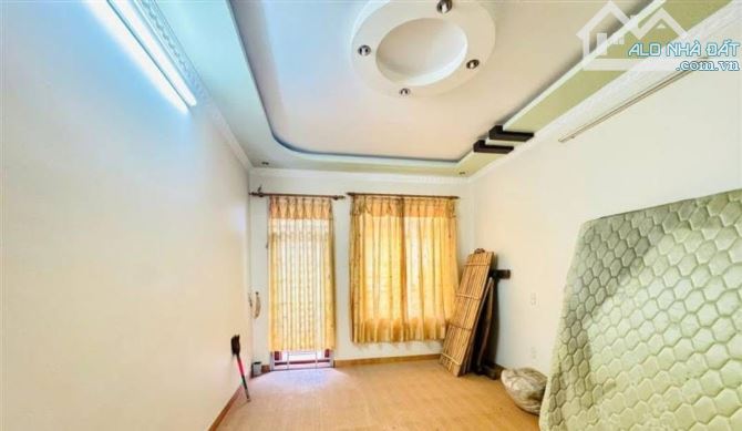 Bán Nhà ,Kiều Sơn, Đằng Lâm, Hải an. 5,5 tỷ.3,5.Tầng, Diện Tích 83 m2,ngang 4m,  ngõ 4m. - 1