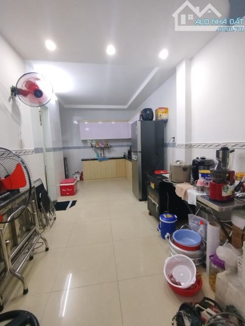 Bán nhà mặt Đường Nguyễn Duy Q.8 Dt 59m2 ở ngay Chỉ 5 Tỷ hơn - 1