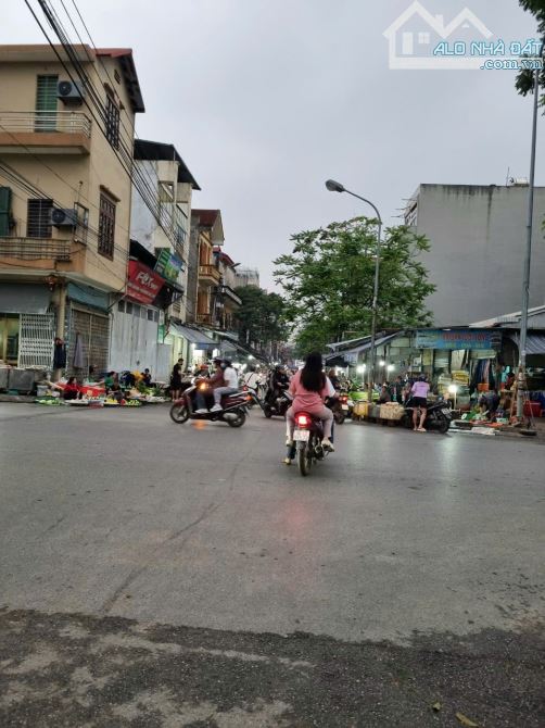 🔥🔥🔥TRANG LIỆT- TỪ SƠN  ĐƯỜNG Ô TÔ ĐỖ CỬA C,C B,A,N GẤP, LÔ ĐẤT 60M2 MT8 - 2 X TỶ - 1