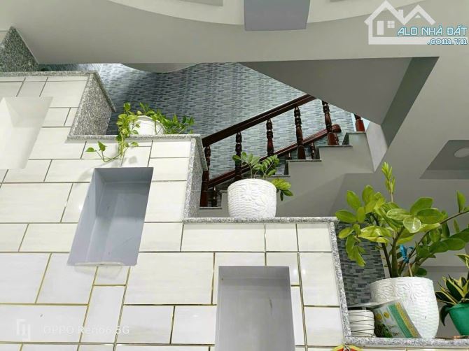 Bán nhà 1 trệt 2 lầu nội thất cao cấp mặt tiền đuờng Đặng Minh Nhuận trong khu TĐC Cầu Bần - 1