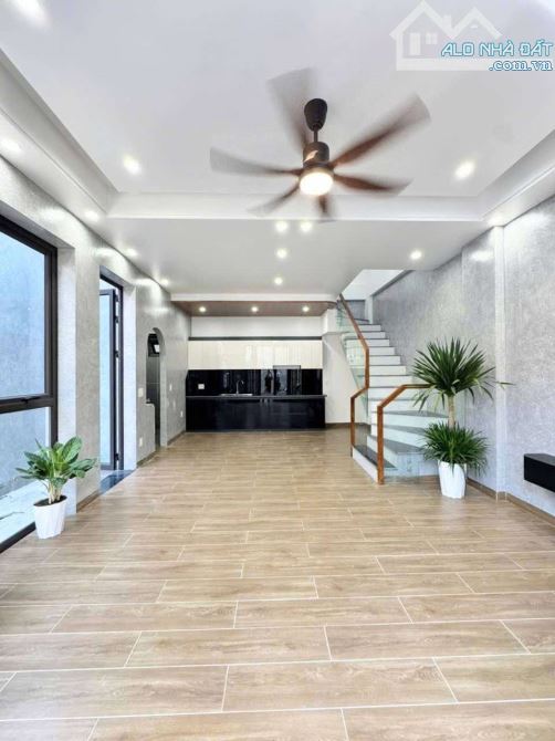 CĂN NAHF 3 TẦNG NGÕ ĐƯỜNG KÊNH - ĐOẠN CHỢ KÊNH -TP NAM ĐỊNH - 1