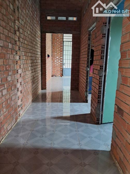 kẹt tiền bán gấp 320m2 nhà đất dương minh châu 800triệu - 1