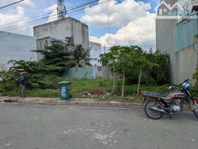 Bán Gấp đất Ngang 10x16m Đường Bà Điểm 4, X.Bà Điểm Hóc Môn Giá 6.9 Tỷ Thổ cư 100% - 1
