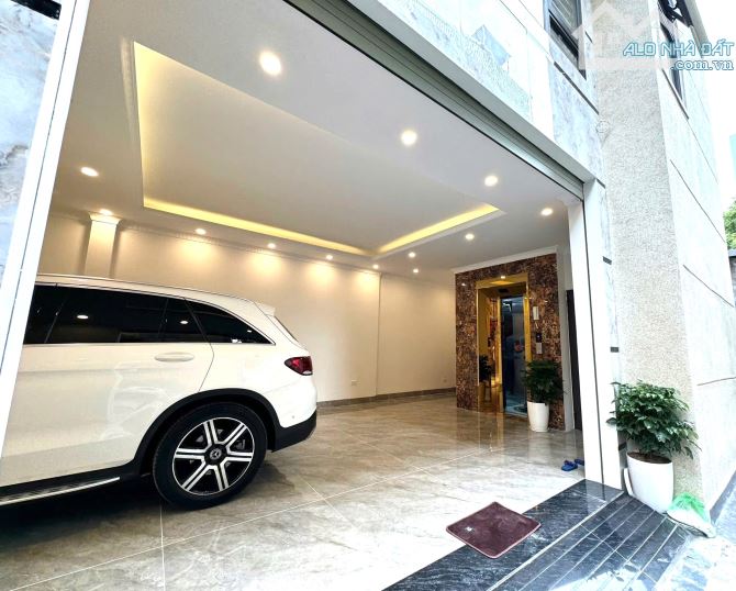 CÒN 1 CĂN DUY NHẤT ! BÁN NHÀ MẶT PHỐ HOÀNG SÂM 80M2 - 8 TẦNG THANG MÁY - 18M MẶT TIỀN - 1